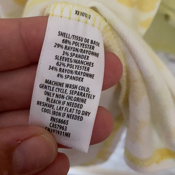 NWOT Caslon raglan yellow floral top - Picture 5 of 5